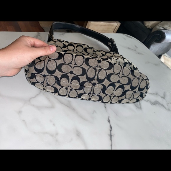 Coach bag with wristlet - Picture 4 of 6